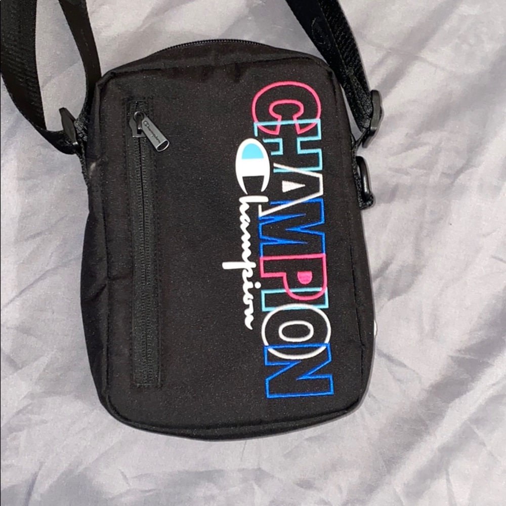 Champion side bag